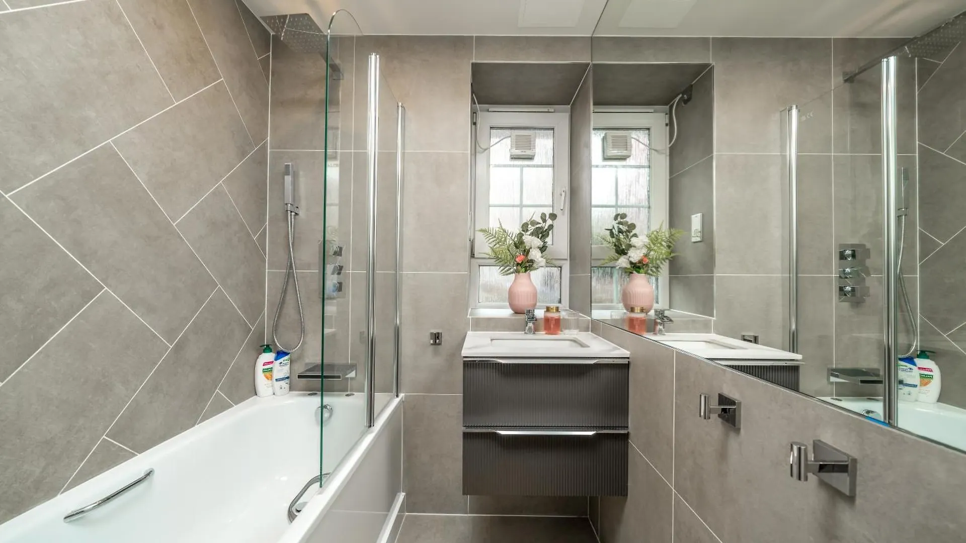 Tabard House Apartment London Bridge In City Of Londres